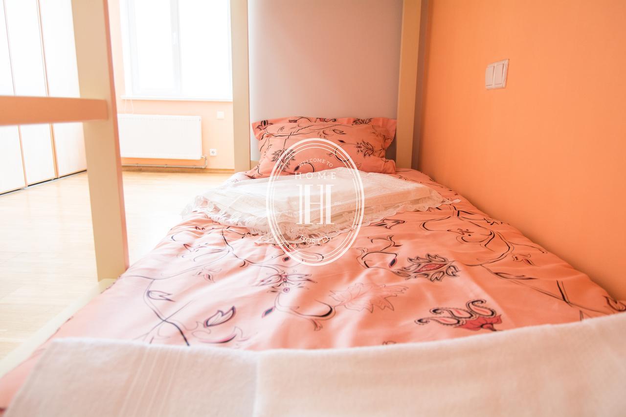 Hostel Home Κίεβο Εξωτερικό φωτογραφία