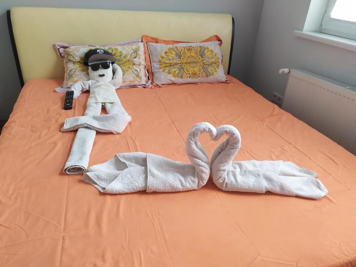 Hostel Home Κίεβο Εξωτερικό φωτογραφία